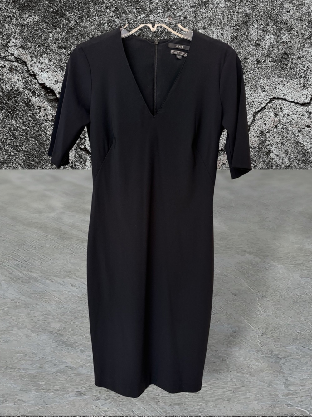 SET Black V-Neck Knee Length Sheath Dress, Fitted Stretch, Short Sleeve, Sz S